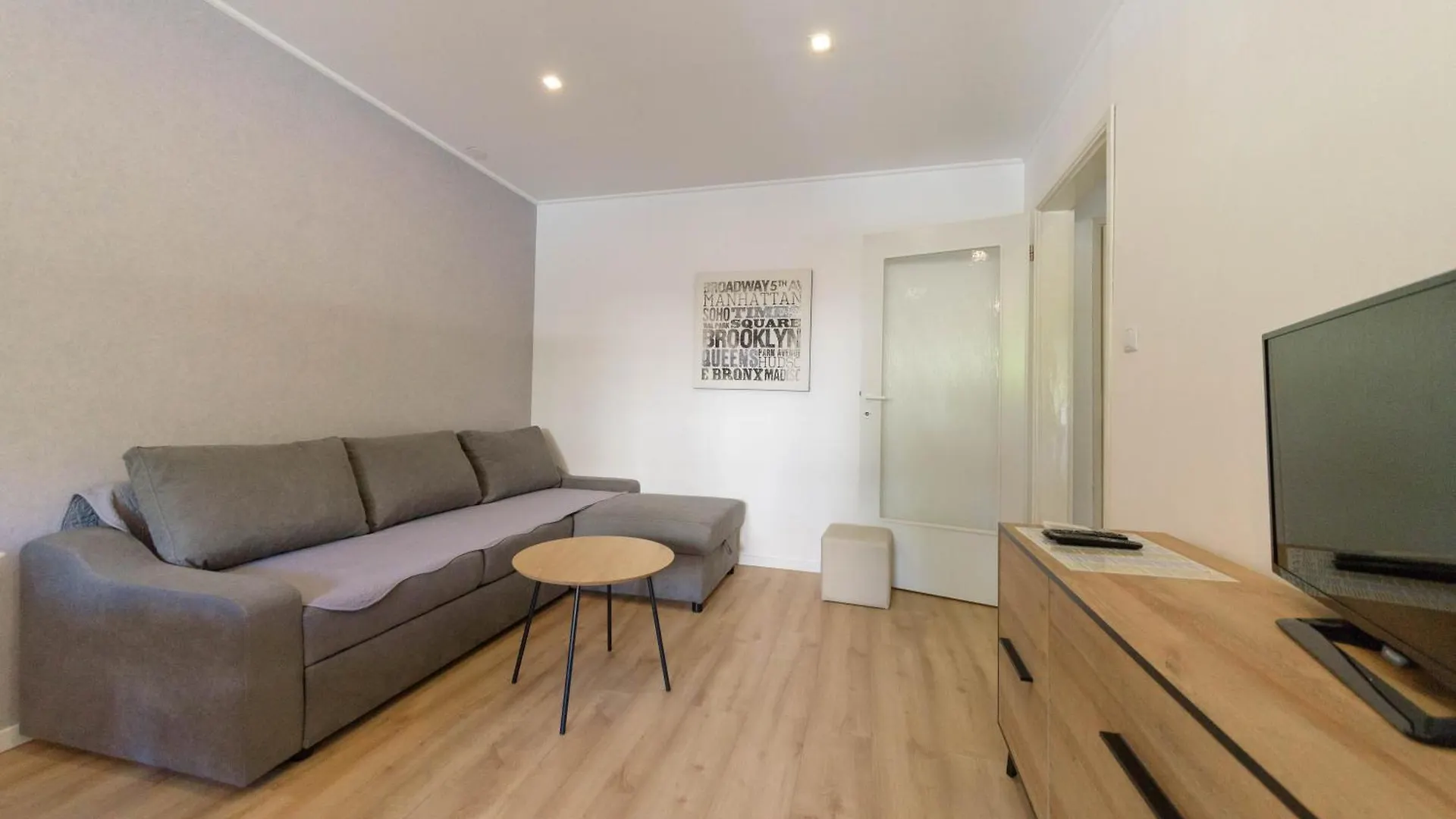 Apartment Jakov Zadar 0*,  Croatia