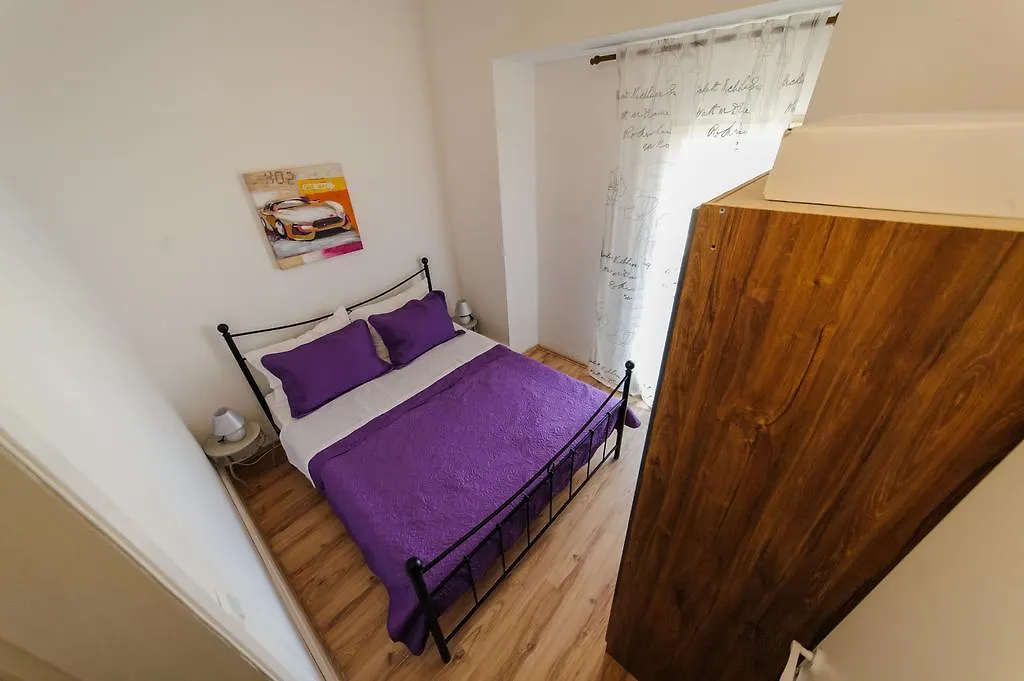 Apartment Jakov Zadar 0*,  Croatia